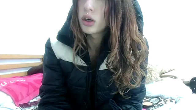 Snapshot of AnnieSexDoll chatting on 01.06.26 AnnieSexDoll online show from 01.06.26