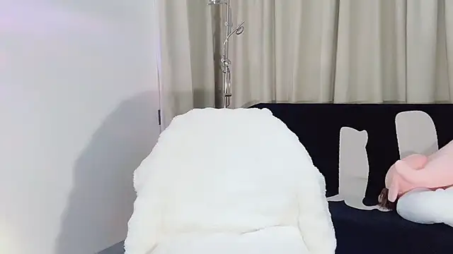 lvy-w online show from 02.13.25