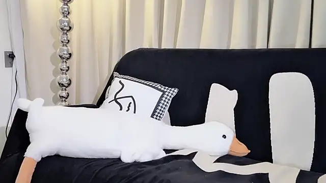 lvy-w online show from 03.04.25