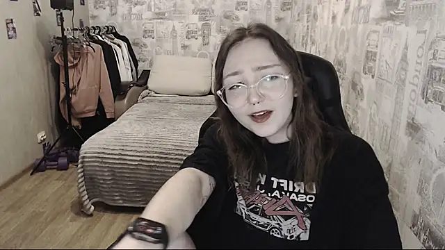 Snapshot of AmeliaKamishiro chatting on 12.05.24 AmeliaKamishiro online show from 12.05.24