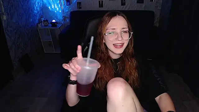 AmeliaKamishiro online show from 07.12.26