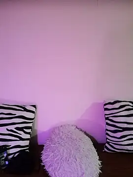 Snapshot of Felicia_smok3 chatting on 12.07.24 Felicia smok3 online show from 12.07.24