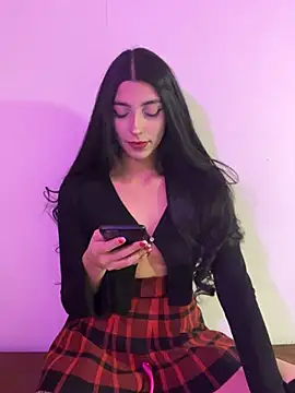 Snapshot of Felicia_smok3 chatting on 03.05.25 Felicia smok3 online show from 03.05.25