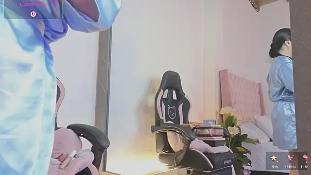 Snapshot of _Linoshka_1 chatting on 02.25.26 Linoshka 1 online show from 02.25.26