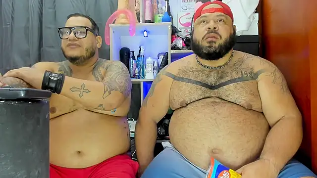 Latino bigcock online show from 01.31.25