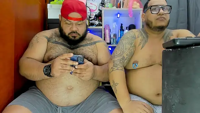 Latino bigcock online show from 02.14.25