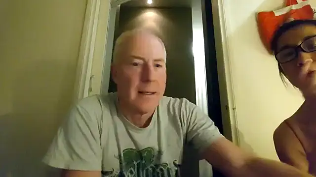 jiggy77777 online show from 10.22.25