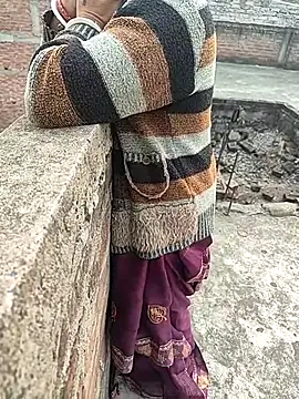 COUPLLE VILLAGE online show from 11.21.25