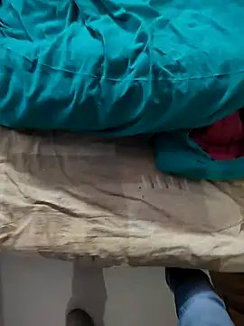 COUPLLE VILLAGE online show from 12.23.25