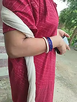 COUPLLE VILLAGE online show from 07.23.26