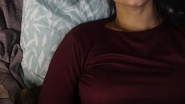 Snapshot of -AyeshaSinghania- chatting on 09.18.25 -AyeshaSinghania- online show from 09.18.25