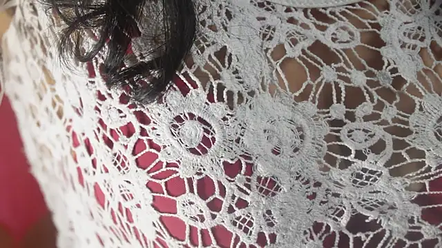 Snapshot of -AyeshaSinghania- chatting on 10.18.25 -AyeshaSinghania- online show from 10.18.25