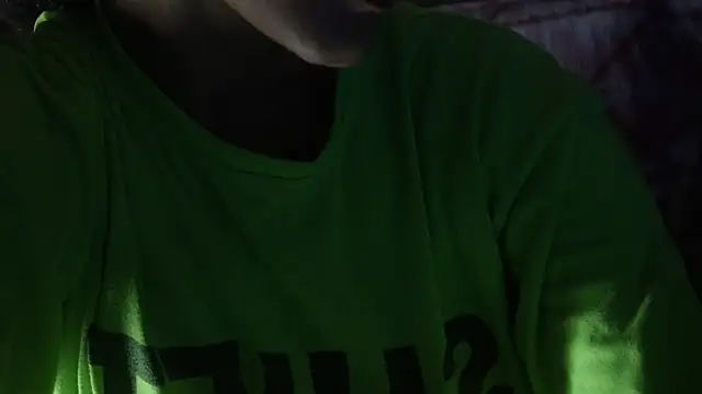 Snapshot of -AyeshaSinghania- chatting on 10.30.25 -AyeshaSinghania- online show from 10.30.25