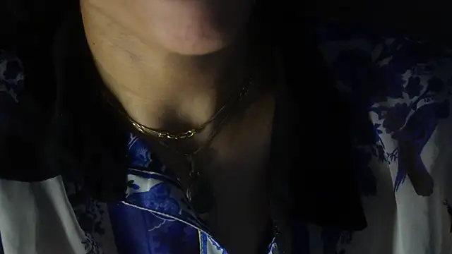 Snapshot of -AyeshaSinghania- chatting on 10.31.25 -AyeshaSinghania- online show from 10.31.25