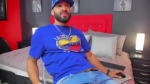 Thiagogomez online show from 03.10.25