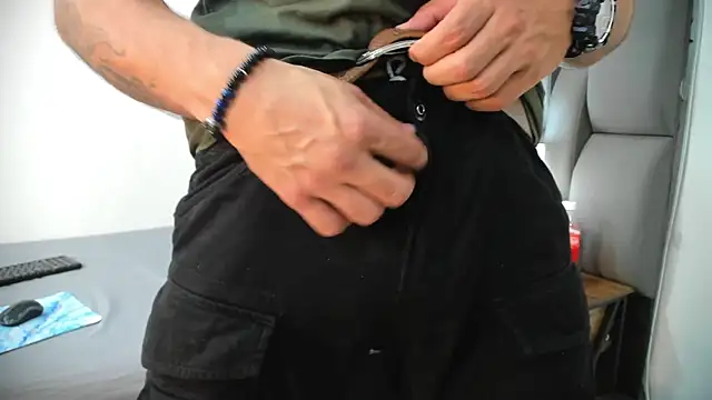 Thiagogomez online show from 03.25.26