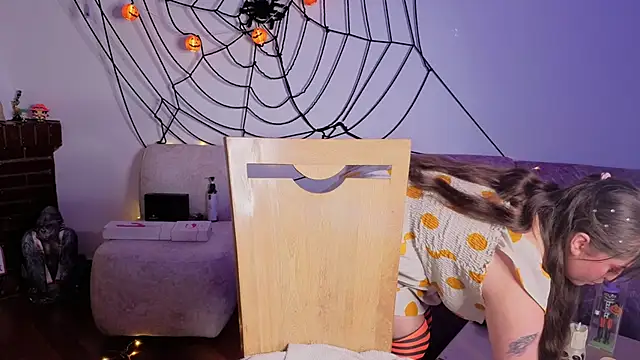 Snapshot of strunky2407 chatting on 10.28.25 strunky2407 online show from 10.28.25