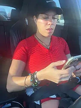 Snapshot of Bigbuttbrooklynn chatting on 02.19.25 Bigbuttbrooklynn online show from 02.19.25