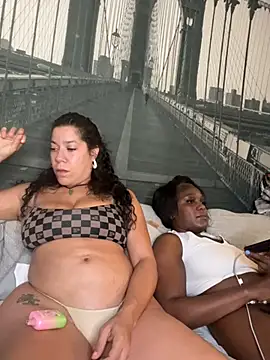 Snapshot of Bigbuttbrooklynn chatting on 02.24.25 Bigbuttbrooklynn online show from 02.24.25