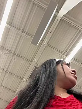 Snapshot of Bigbuttbrooklynn chatting on 03.06.25 Bigbuttbrooklynn online show from 03.06.25