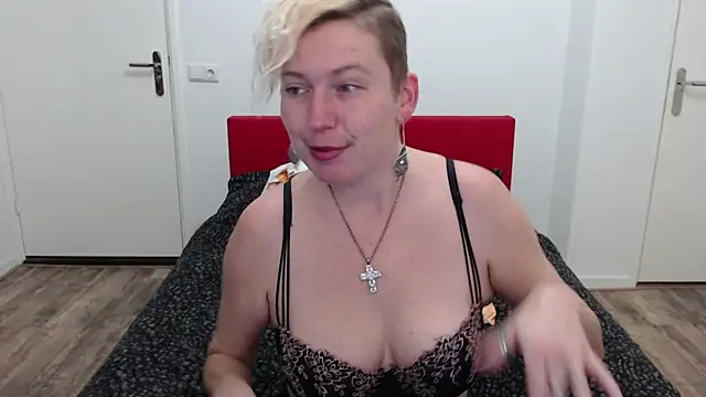 Snapshot of cumfun chatting on 01.17.25 cumfun online show from 01.17.25