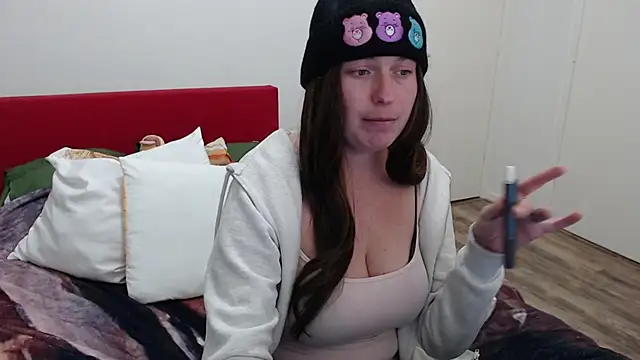 Snapshot of cumfun chatting on 02.02.25 cumfun online show from 02.02.25