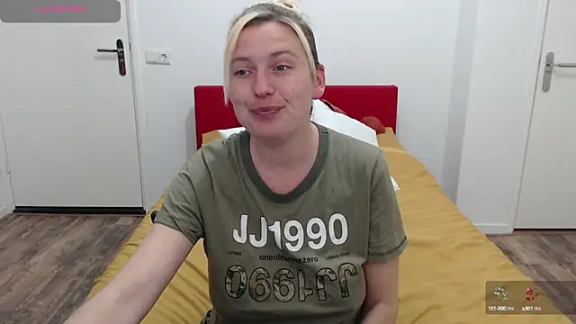 Snapshot of cumfun chatting on 02.20.25 cumfun online show from 02.20.25