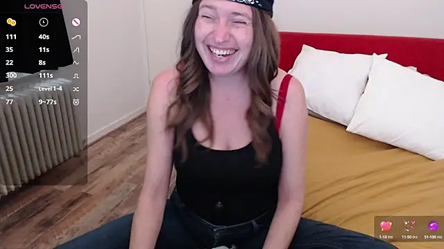 Snapshot of cumfun chatting on 02.25.25 cumfun online show from 02.25.25