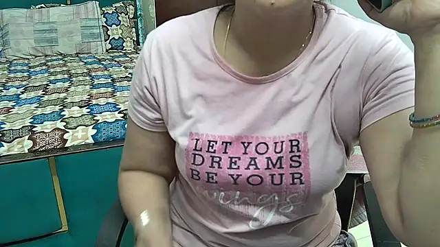 Snapshot of bhabhisexxy_880 chatting on 07.11.26 bhabhisexxy 880 online show from 07.11.26