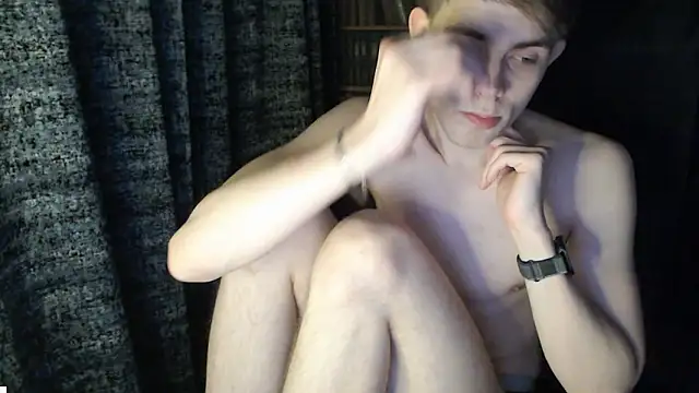 Student Oliver online show from 02.22.26