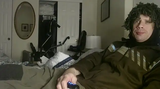 HandsumHungDaddy online show from 01.12.25