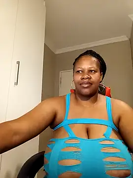 bustylisa1983 online show from 12.08.24