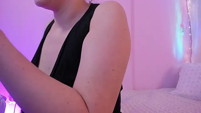 Samanta roberts1 online show from 02.17.25