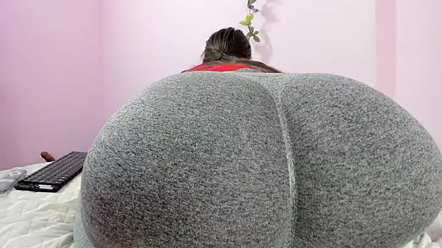 Samanta roberts1 online show from 02.27.25