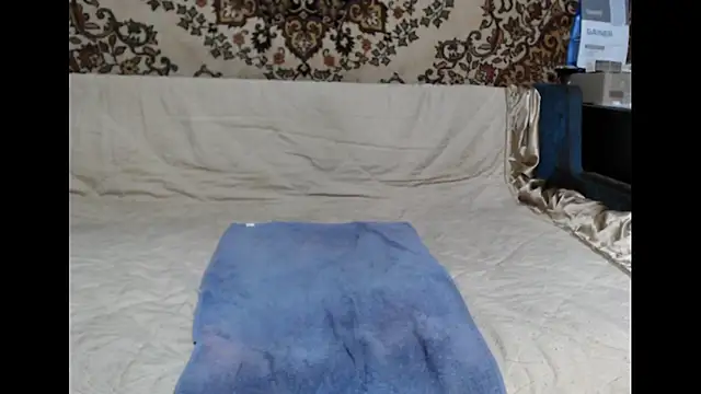 Snapshot of AlanStrongs chatting on 10.22.25 AlanStrongs online show from 10.22.25