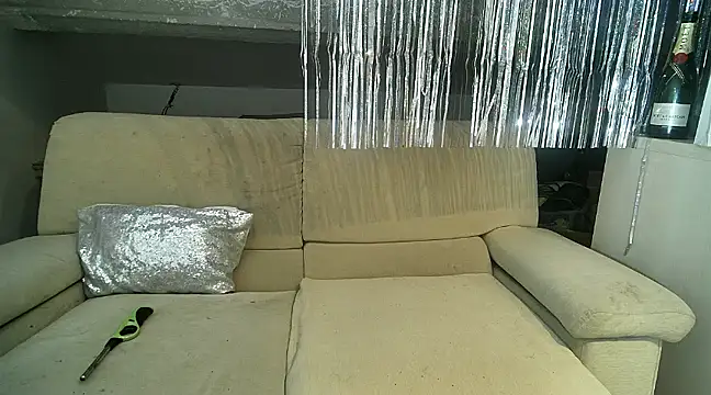 Snapshot of xxxlecram chatting on 01.11.25 xxxlecram online show from 01.11.25