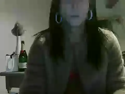 Snapshot of xxxlecram chatting on 10.29.25 xxxlecram online show from 10.29.25