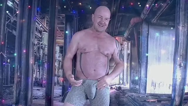 ManlyPrisonGuy online show from 11.29.25