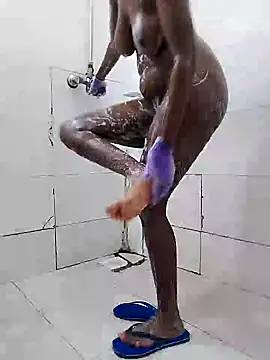 CurvyGlass online show from 01.14.25