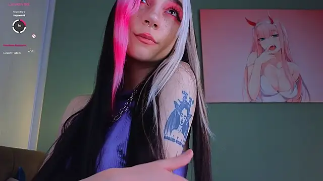 Snapshot of TristaRoht chatting on 12.09.24 TristaRoht online show from 12.09.24