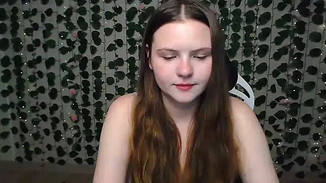 IxxiLiana online show from 12.05.24