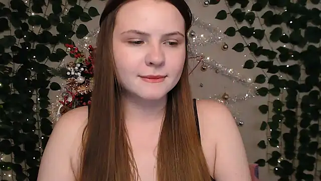 IxxiLiana online show from 12.14.24