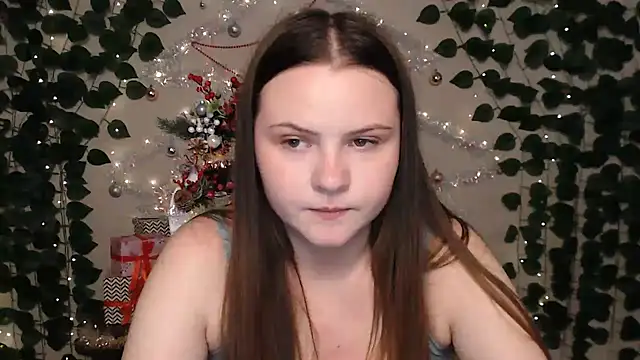 IxxiLiana online show from 12.15.24