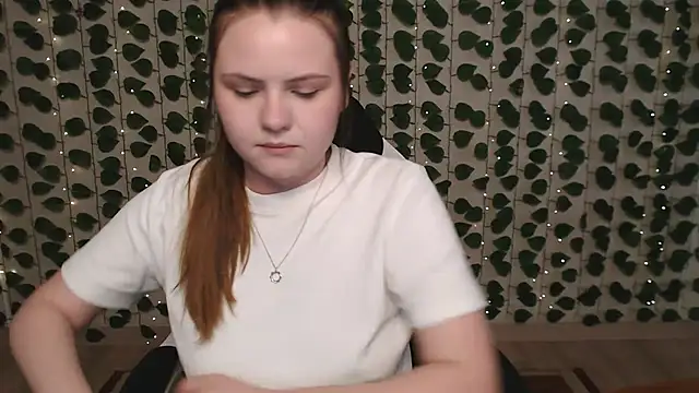 IxxiLiana online show from 03.09.25