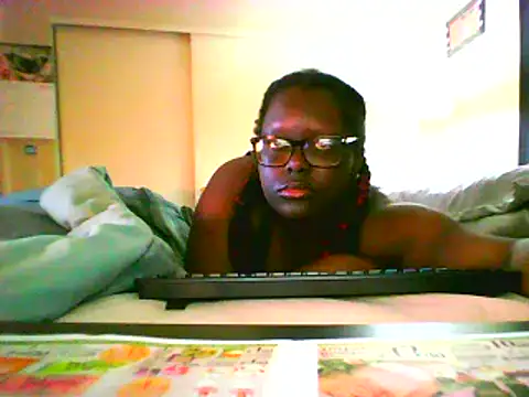 Snapshot of Yagurl__west chatting on 01.16.25 Yagurl west online show from 01.16.25