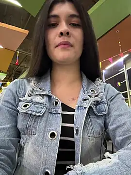 ambar-adaams online show from 07.22.26