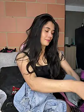 ambar-adaams online show from 08.01.26