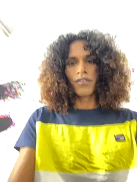 lau sil online show from 10.29.25