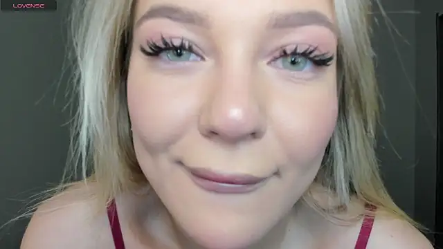 sarahphyllis online show from 11.13.25