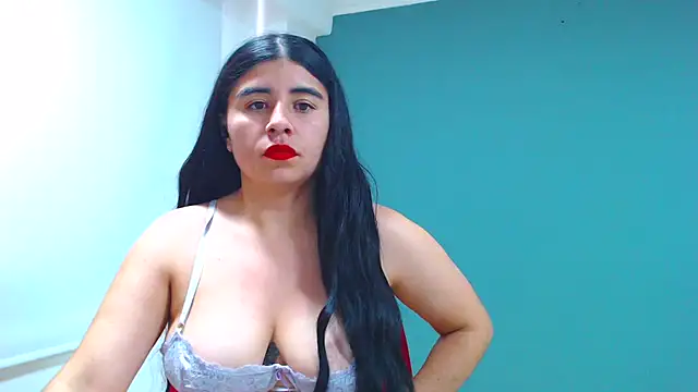 Snapshot of danna-_roouss chatting on 02.07.26 danna- roouss online show from 02.07.26